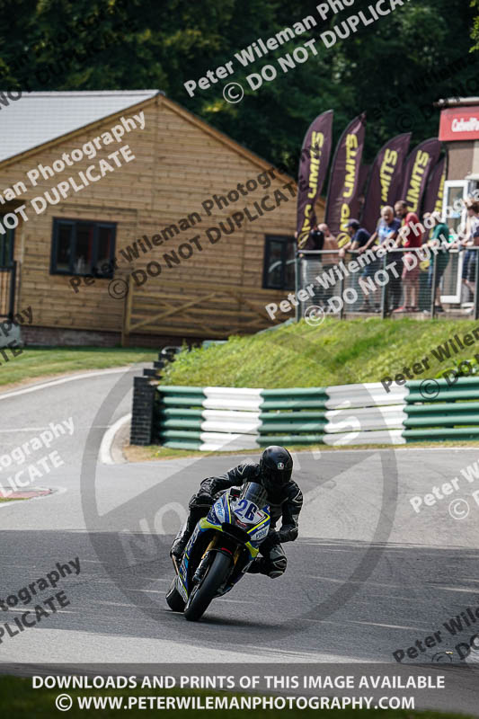 cadwell no limits trackday;cadwell park;cadwell park photographs;cadwell trackday photographs;enduro digital images;event digital images;eventdigitalimages;no limits trackdays;peter wileman photography;racing digital images;trackday digital images;trackday photos